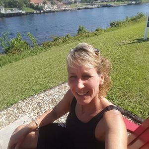 Meet your Posher, Wendi